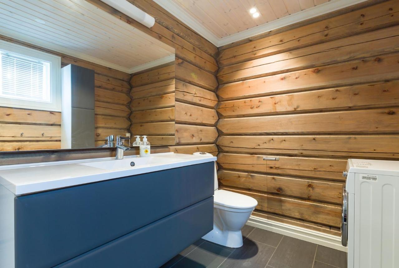 Lake View Apartment 4 Bedrooms Brunstad エクステリア 写真