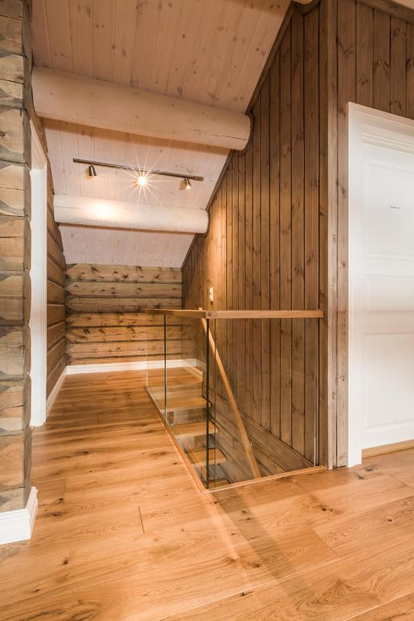 Lake View Apartment 4 Bedrooms Brunstad エクステリア 写真
