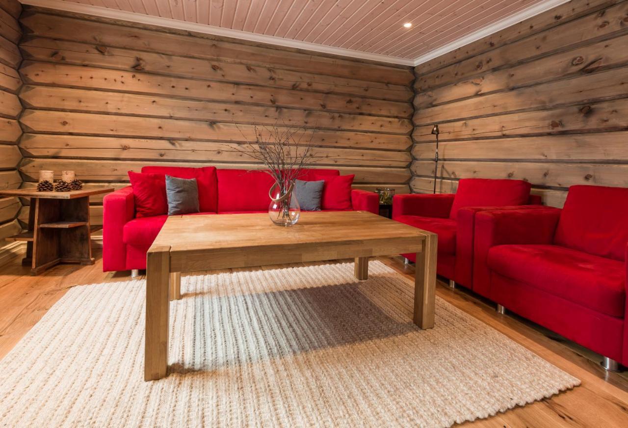 Lake View Apartment 4 Bedrooms Brunstad エクステリア 写真